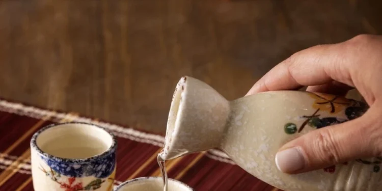 Researchers from China Turns Liquor Waste into High-Performance Sodium-Ion Battery Anodes（Photo copyright to Freepic）